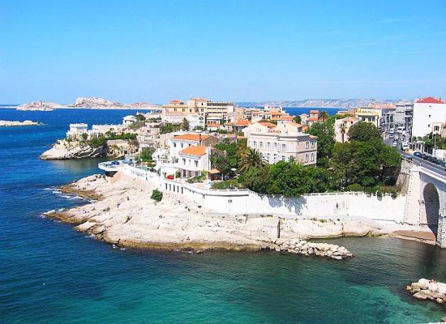 Francja zaprasza turystów do... Francji!